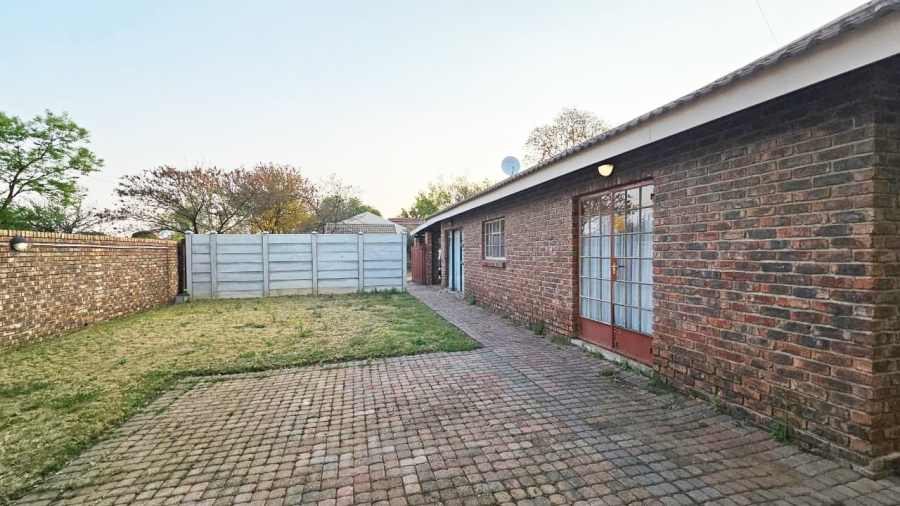 3 Bedroom Property for Sale in Riebeeckstad Free State